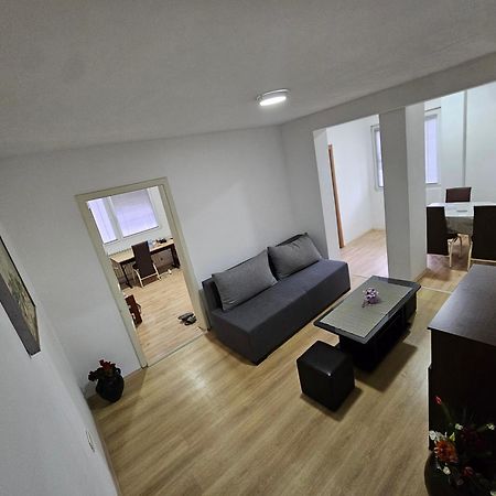 Avtokomanda سكوبجي المظهر الخارجي الصورة